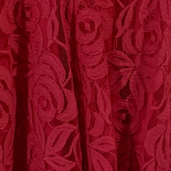 Dress - Picture 4 of 4